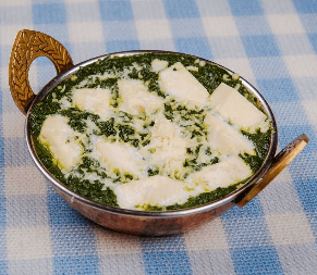 Food-Chicken saag