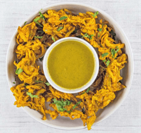 Food-Onion bhajj