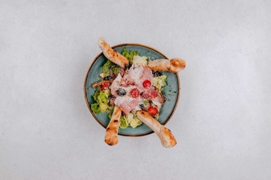 Food-Prosciutto šalát