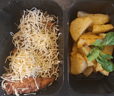 Food-Čiernohorský kuraci rezeň so syrom, pečené zemiačky