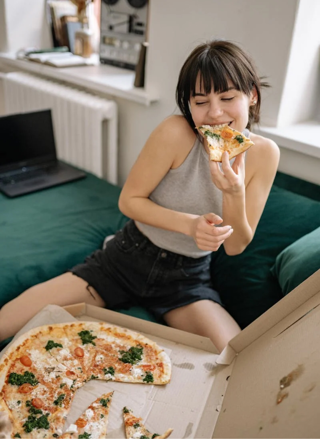 Girl-With-Pizza